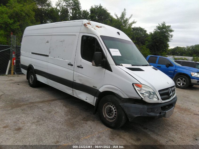 MERCEDES-BENZ SPRINTER CARGO VANS   *WD3PE8CC2D5725946*