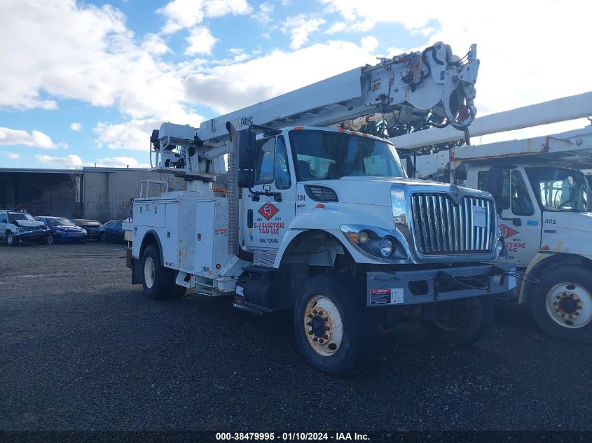 INTERNATIONAL 7000 7300  *1HTWBAAN0DJ234937*