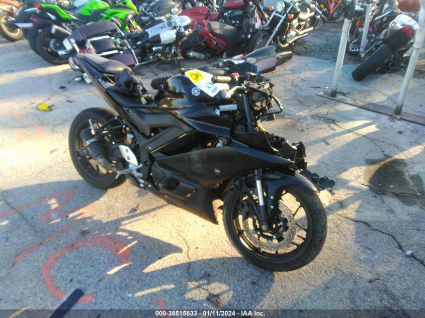 YAMAHA YZFR3 A  *MH3RH18Y7PK010654*