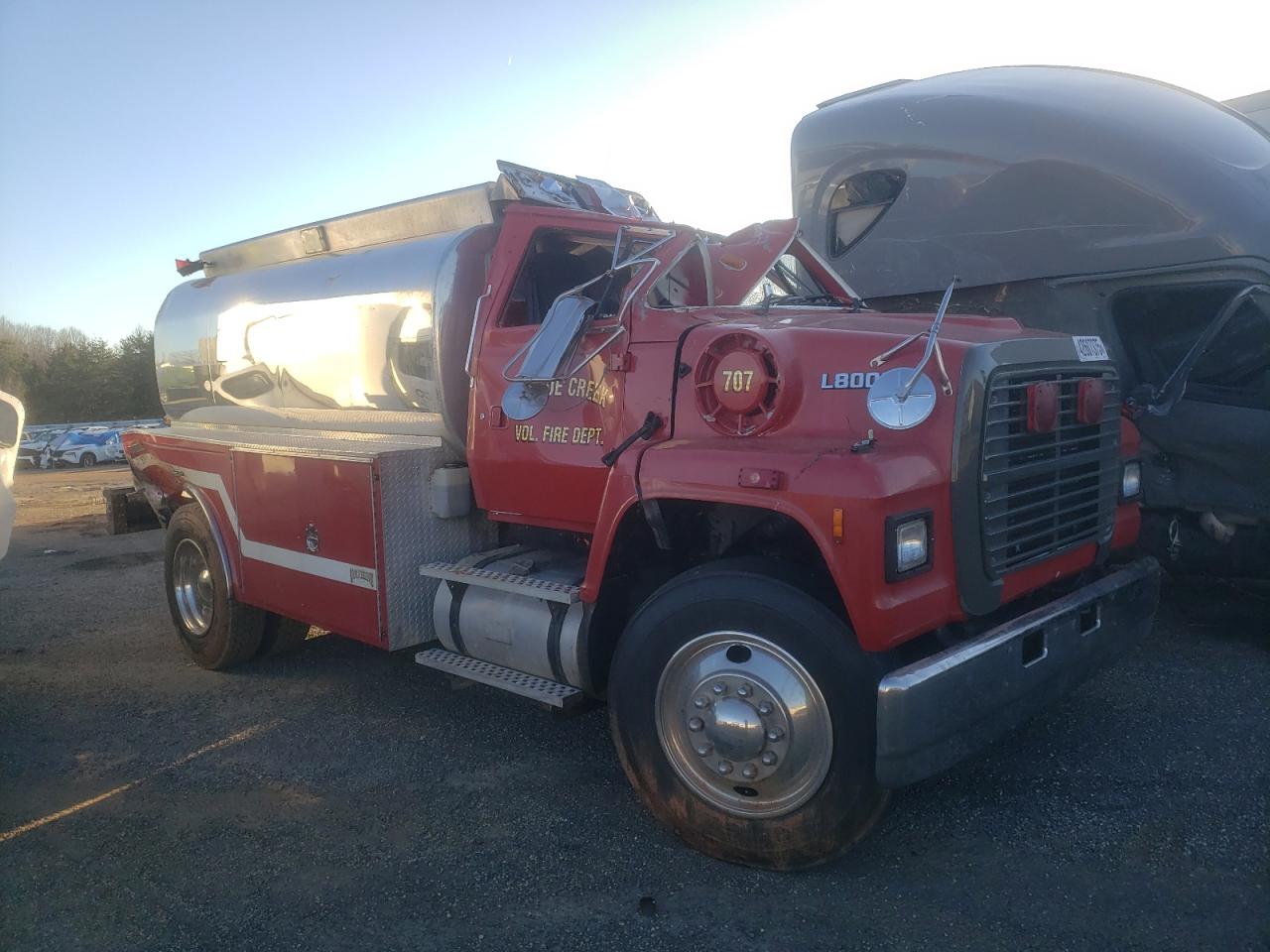 FORD L SERIES N-SERIES L  *1FTYR82E3SVA15162*