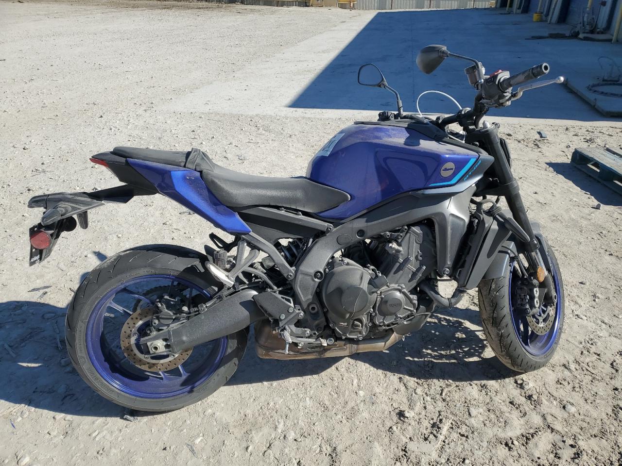 YAMAHA MT09   *JYARN94EXRA000593*