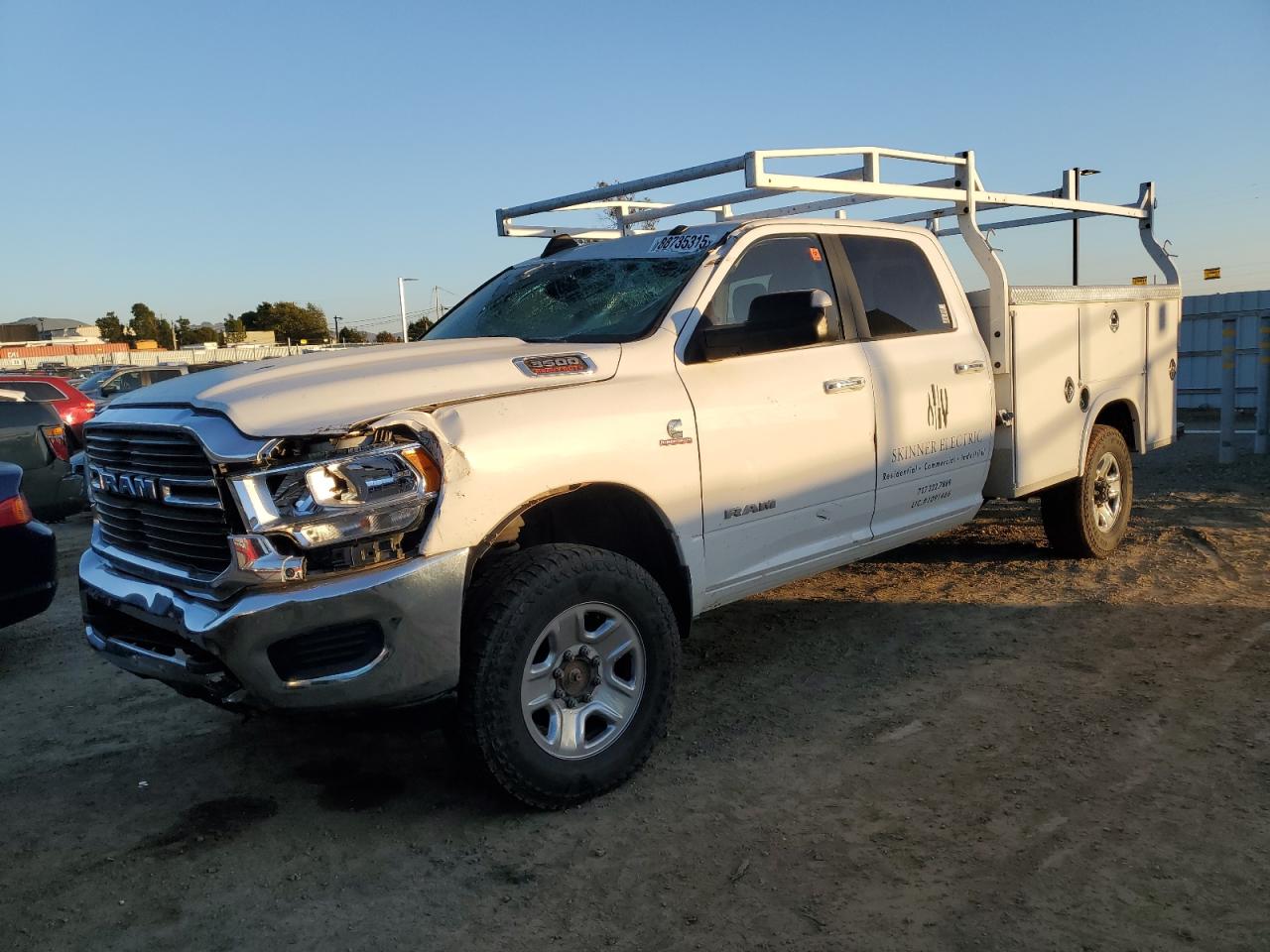 vehicle photo