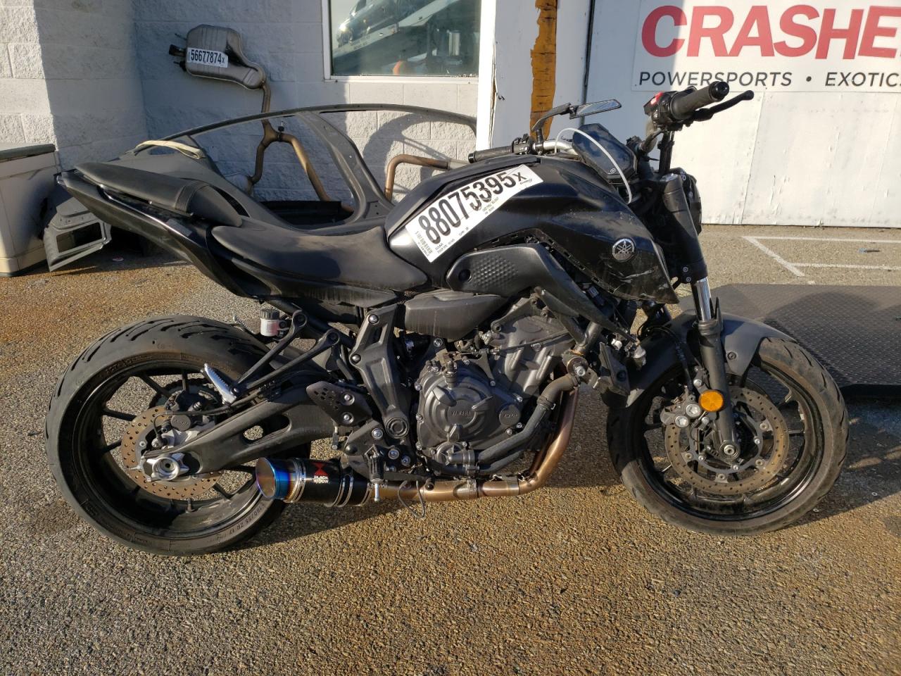 YAMAHA MT07 C   *JYARM32Y1NA000800*