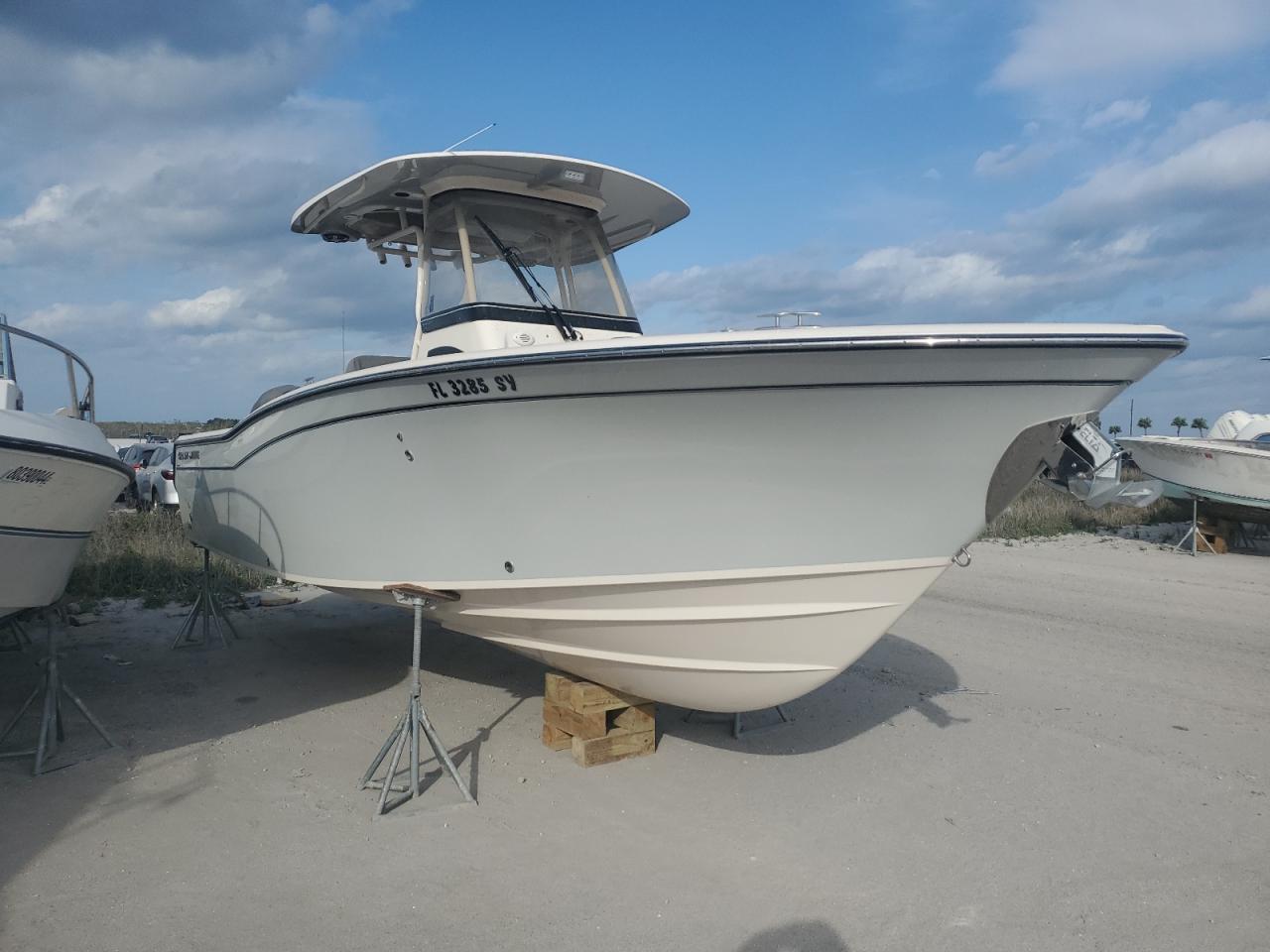 GRAD 257 FISHER   *NTLCY733A121*