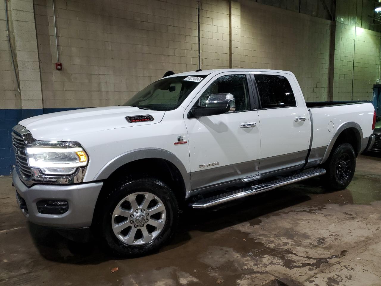 RAM 2500 LARAM LARAM  *3C6UR5FL4NG220760*