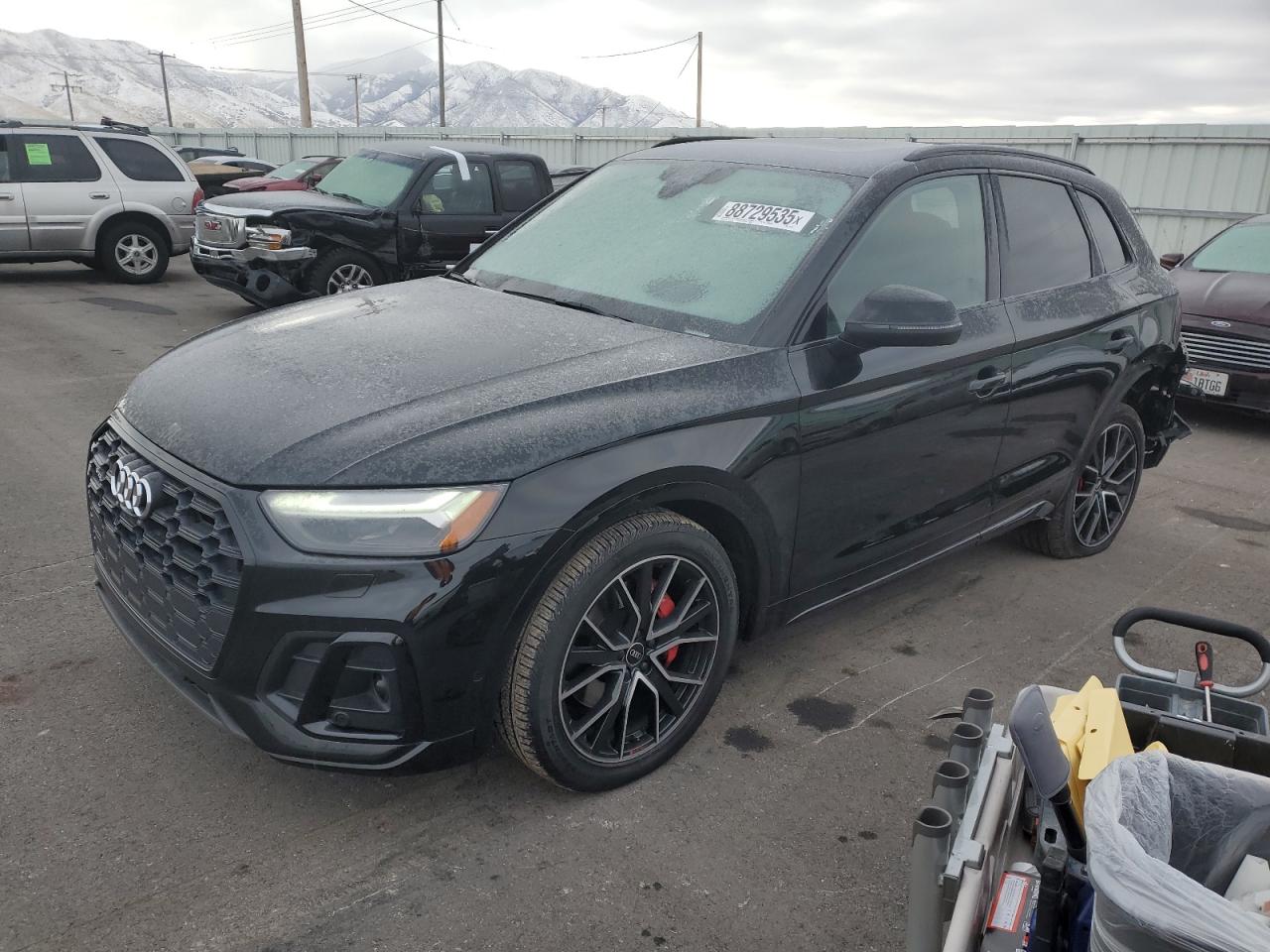vehicle photo