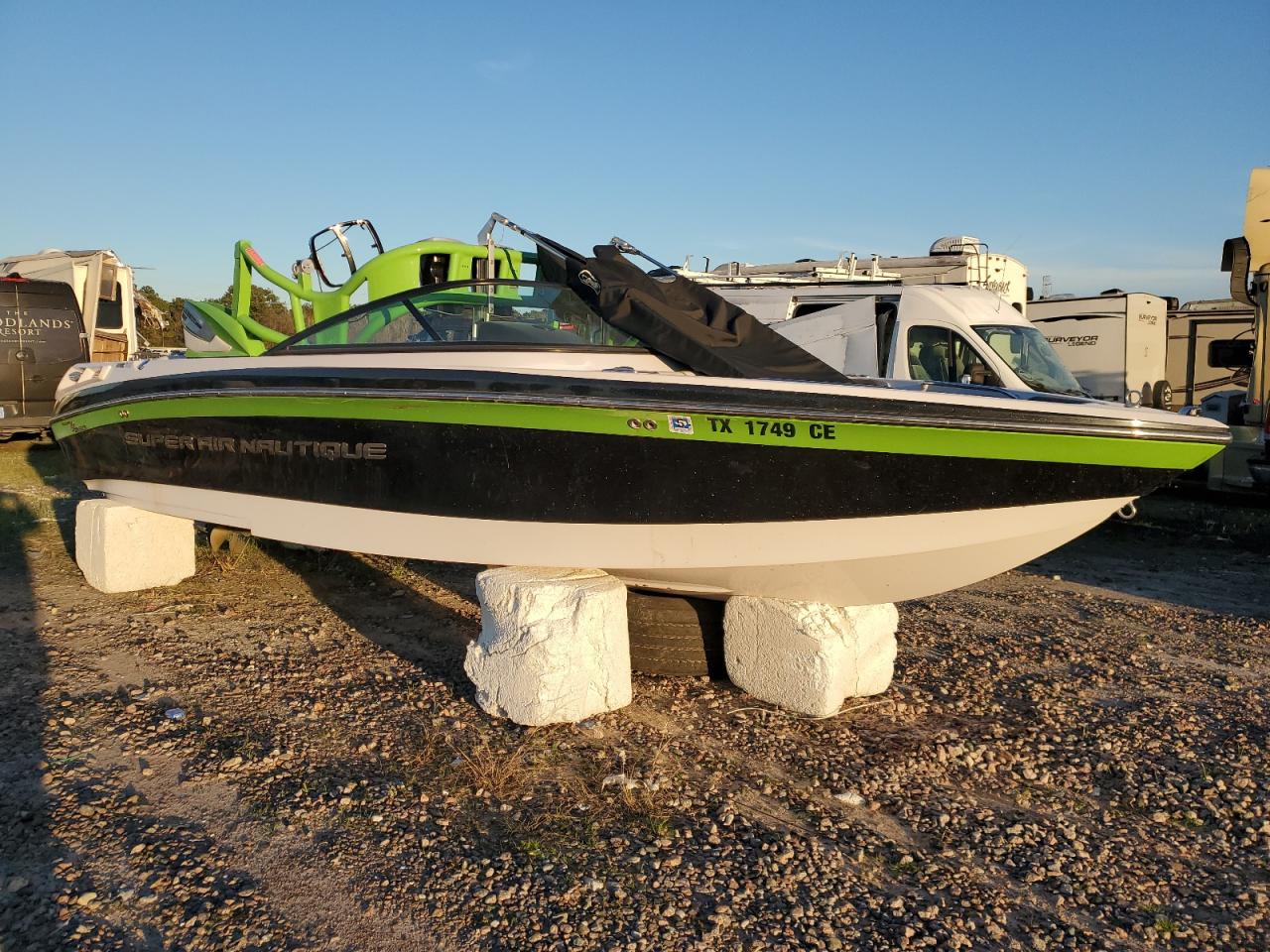 OTHR G230   *CTC33058J213*