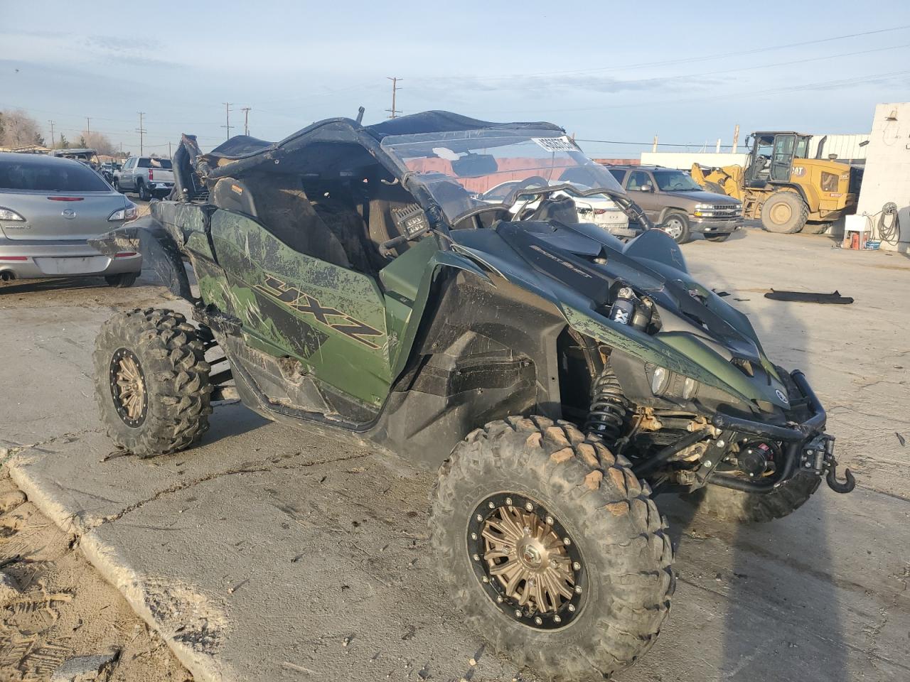 vehicle photo