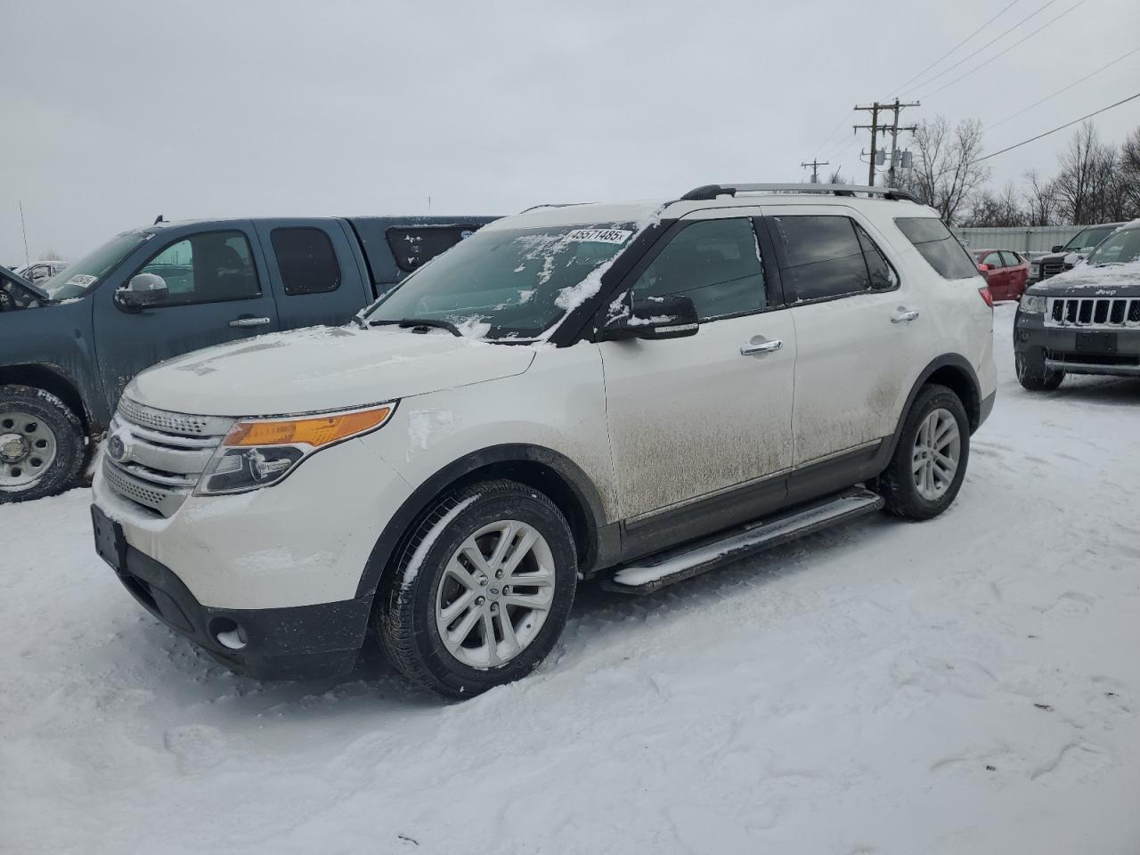 vehicle photo