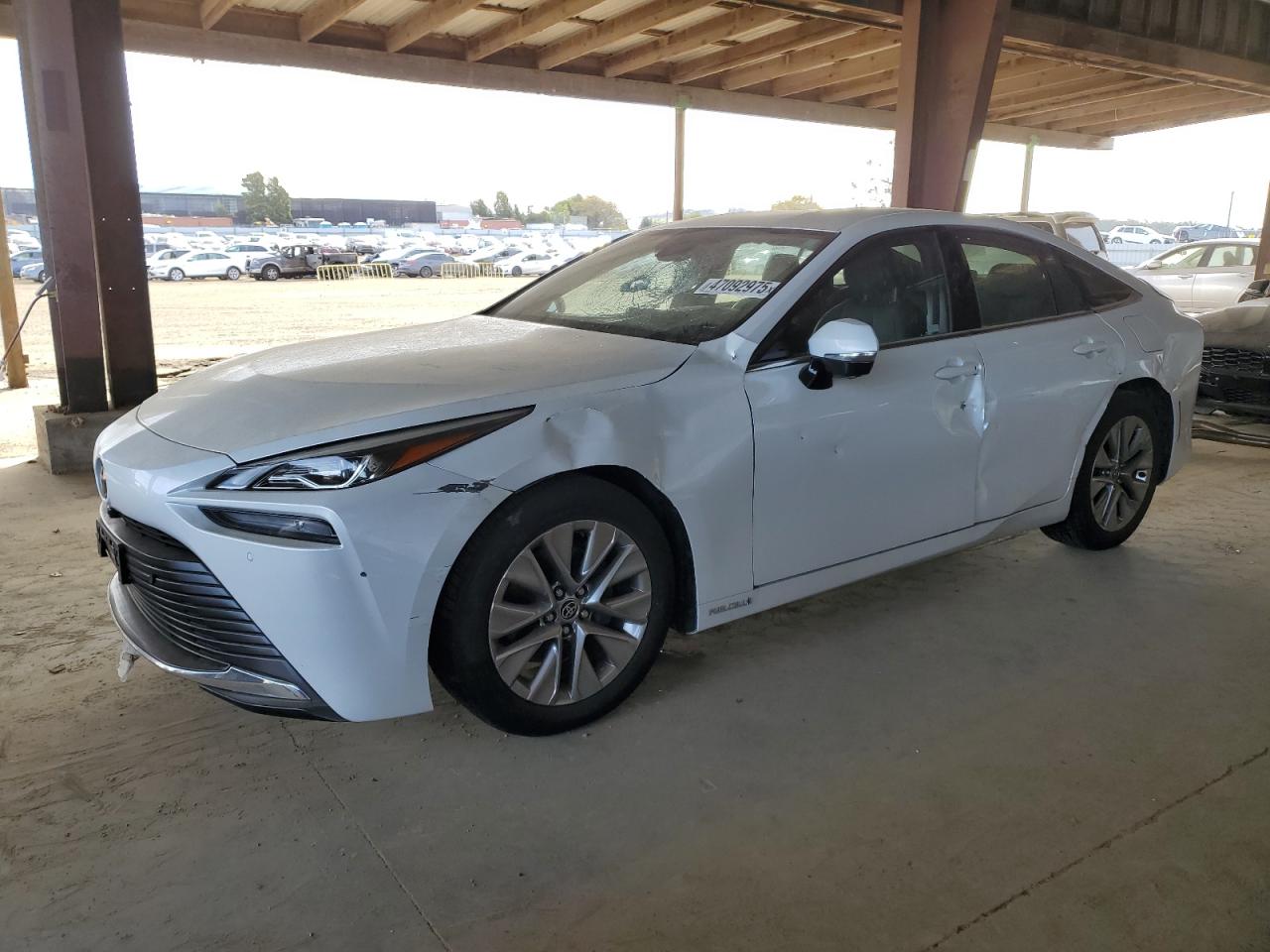 TOYOTA MIRAI XLE  *JTDAAAAA1PA007767*