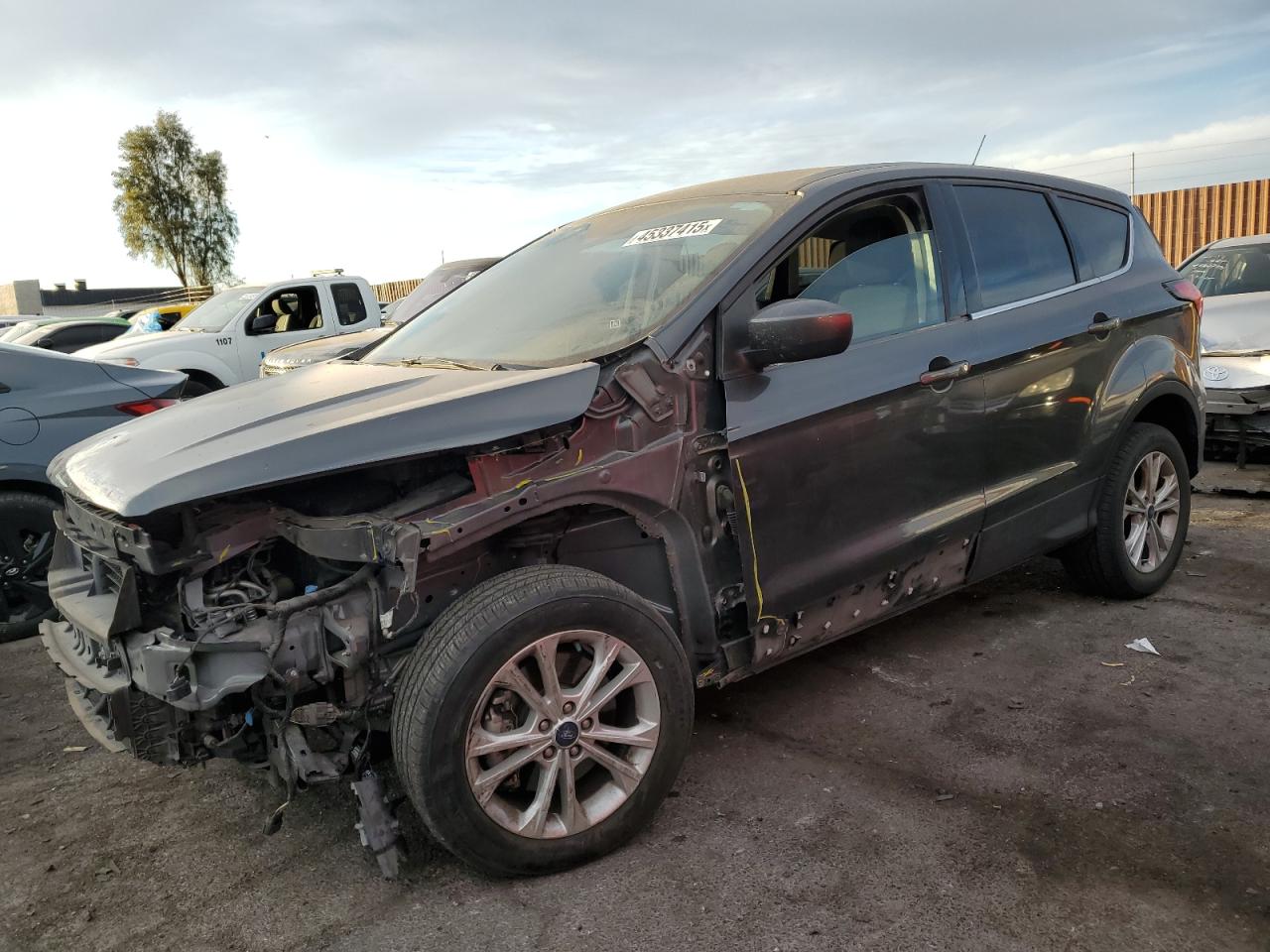 FORD ESCAPE SE SE  *1FMCU9GD3KUA55063*