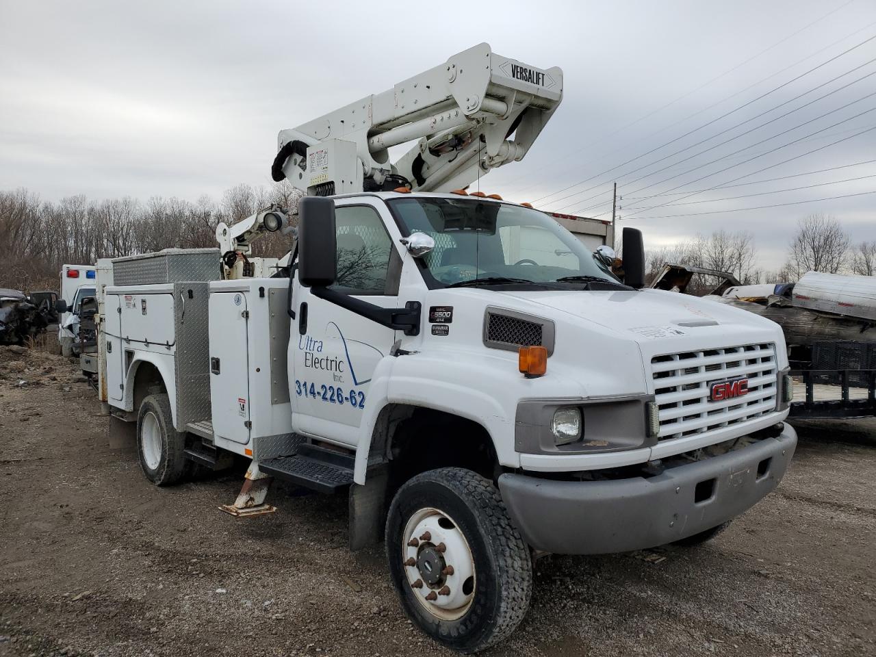 vehicle photo