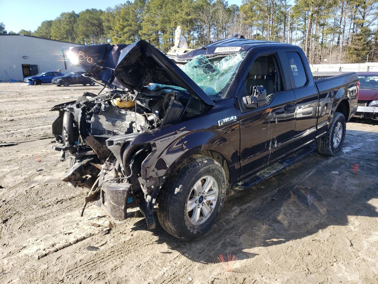 vehicle photo