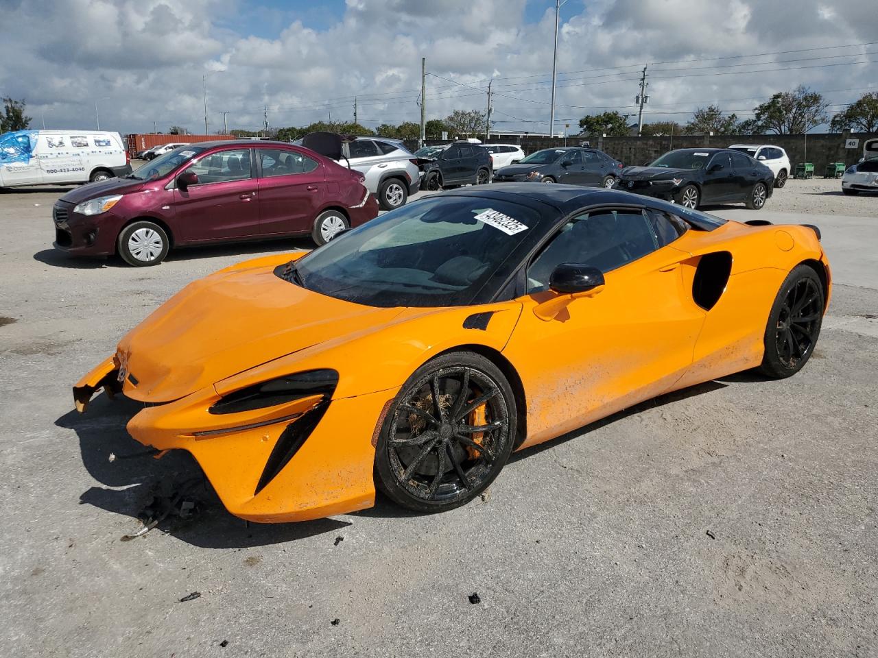 MCLAREN AUTOMOTIVE ARTURA   *SBM16BEA8SW002943*