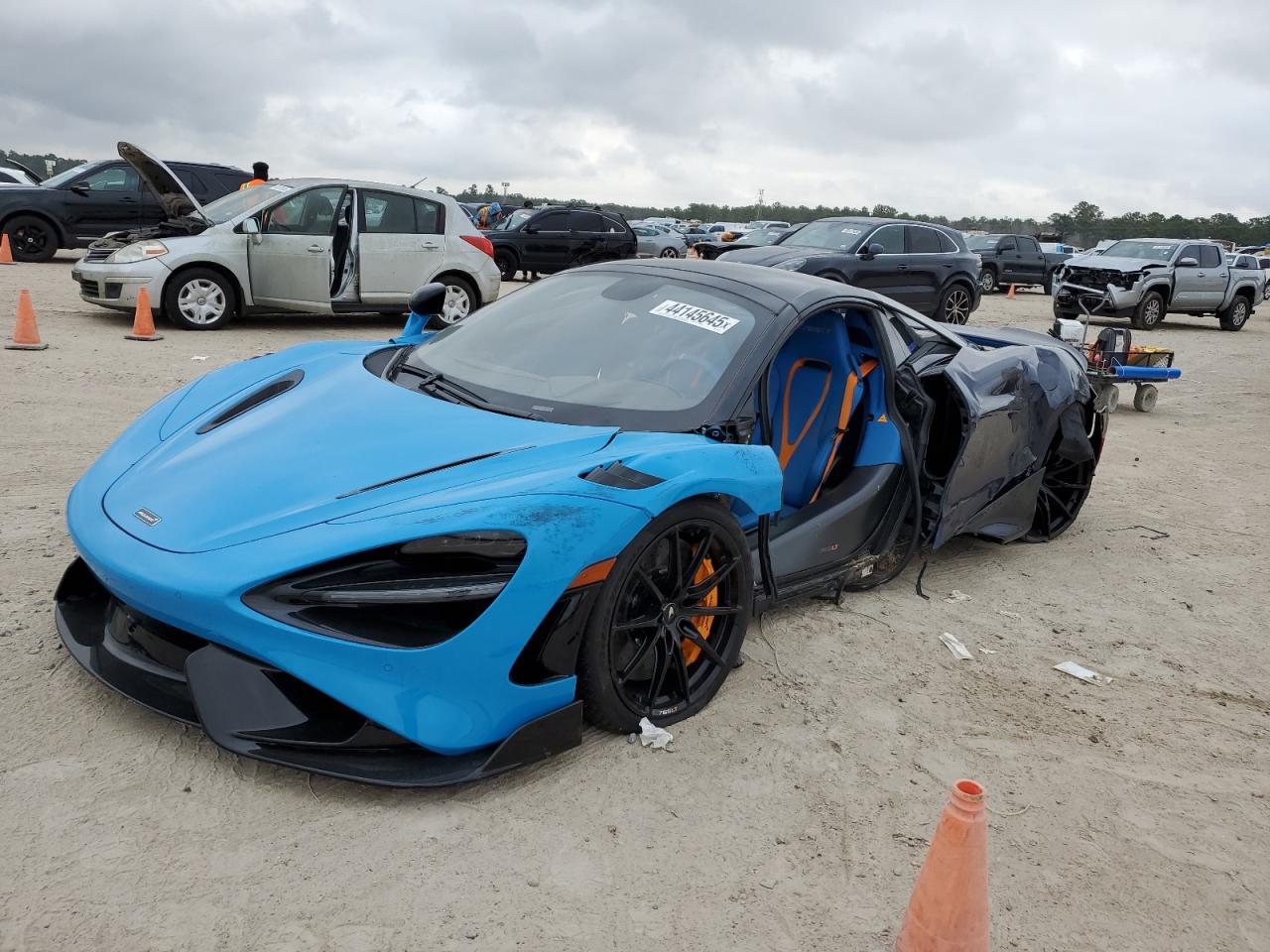 MCLAREN AUTOMOTIVE 765LT   *SBM14SCA9NW765244*