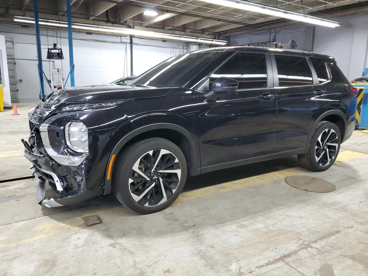 MITSUBISHI OUTLANDER   *JA4J4VA87RZ010473*