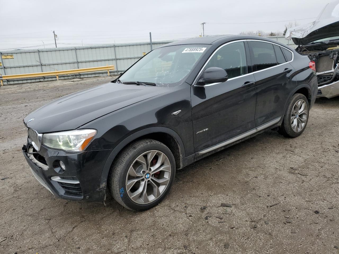 BMW X4 XDRIVE3  *5UXXW5C56F0E88267*