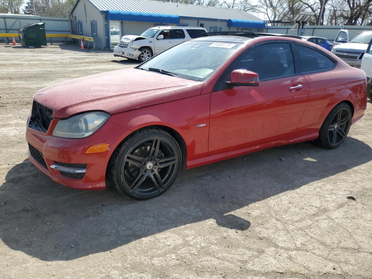 vehicle photo