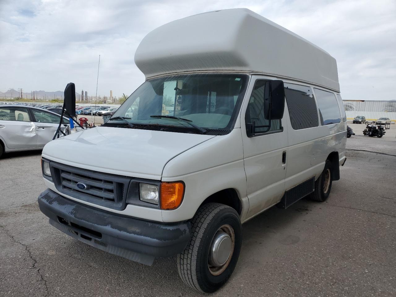 FORD E350 ECONO  *1FTSS34L85HB32358*