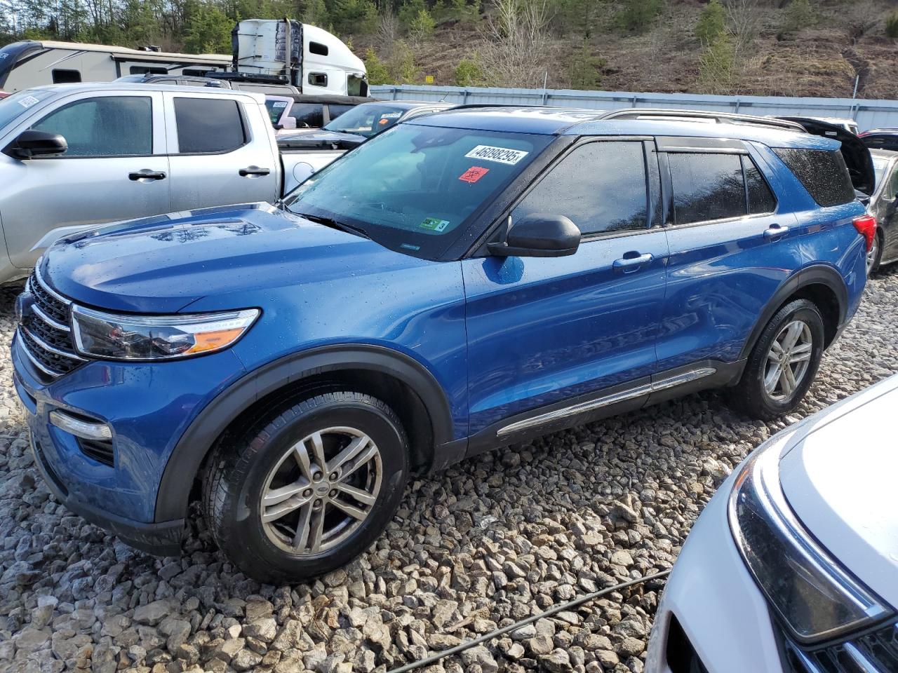 FORD EXPLORER X X  *1FMSK8DH4LGC78067*