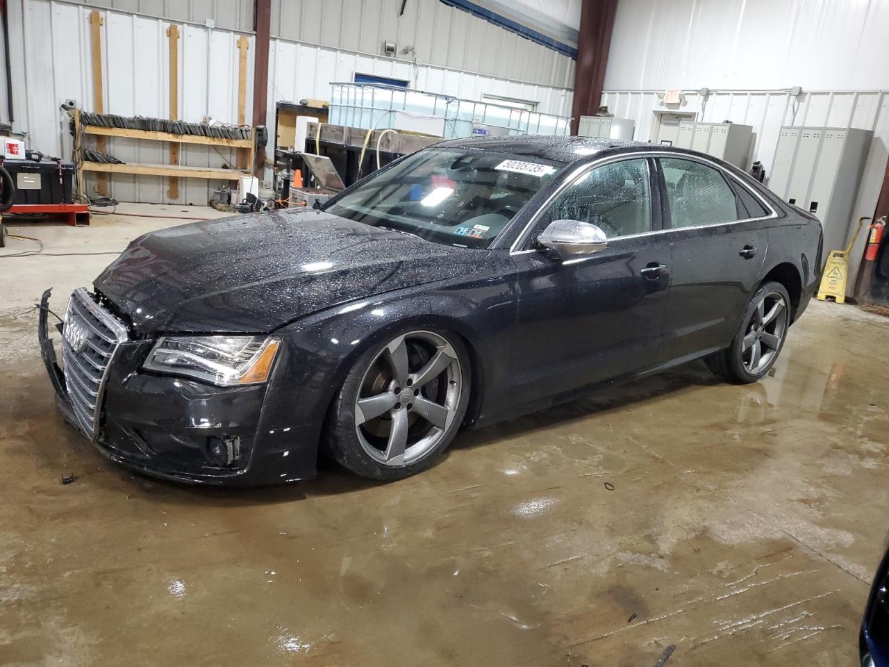 AUDI S8 QUATTRO  *WAUD2AFD3EN004210*
