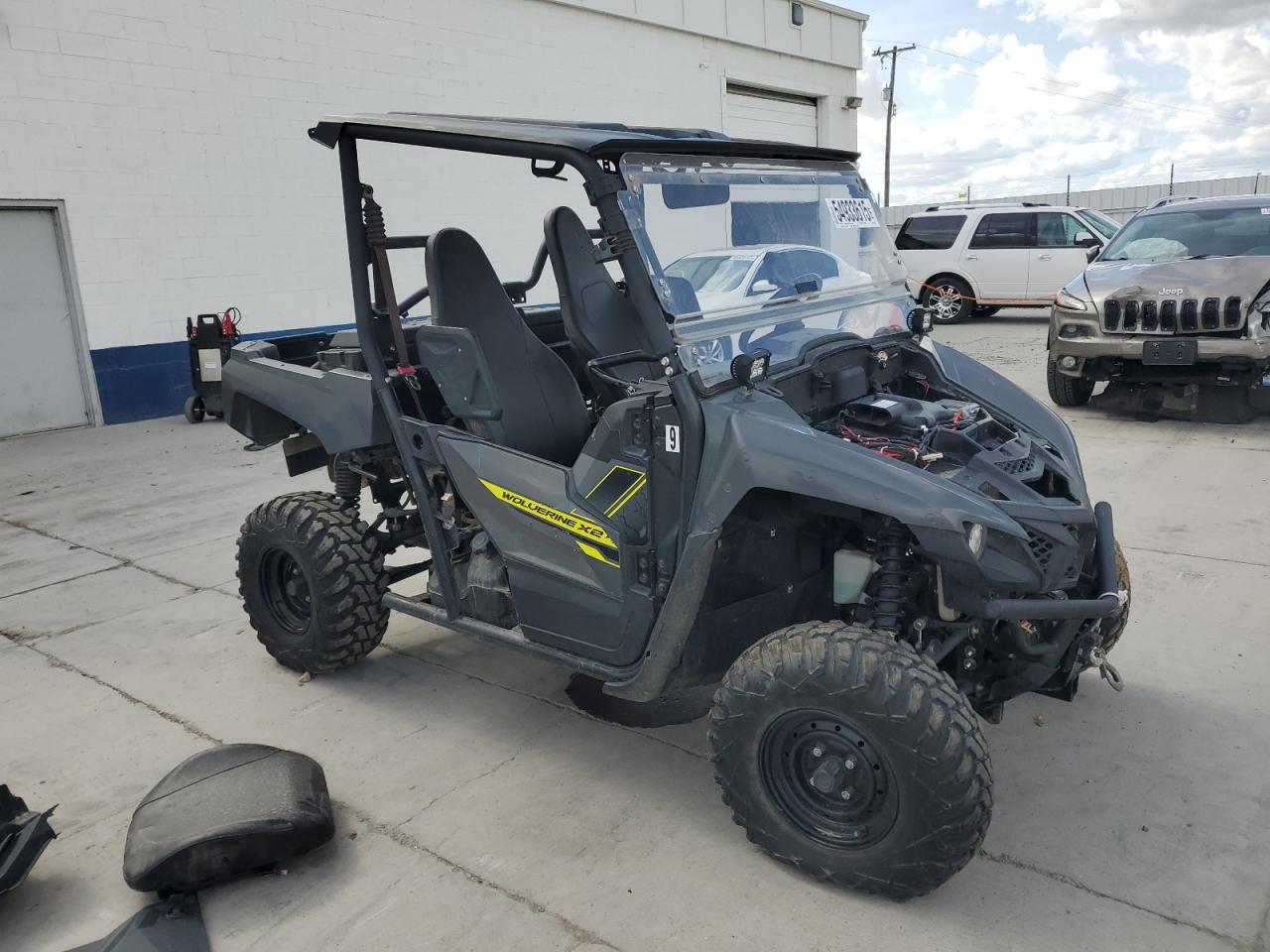 vehicle photo