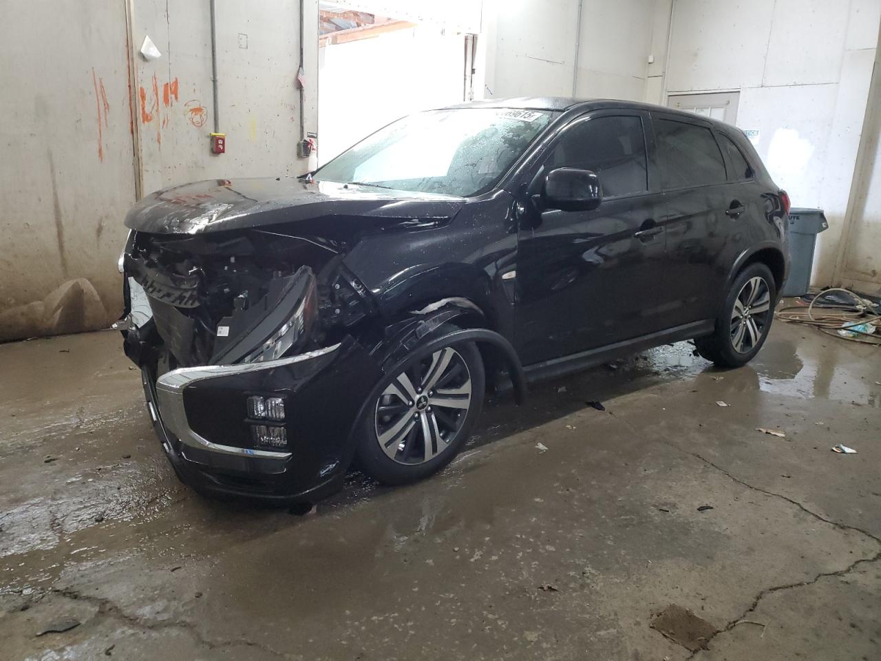 MITSUBISHI OUTLANDER   *JA4AP3AU6LU013992*