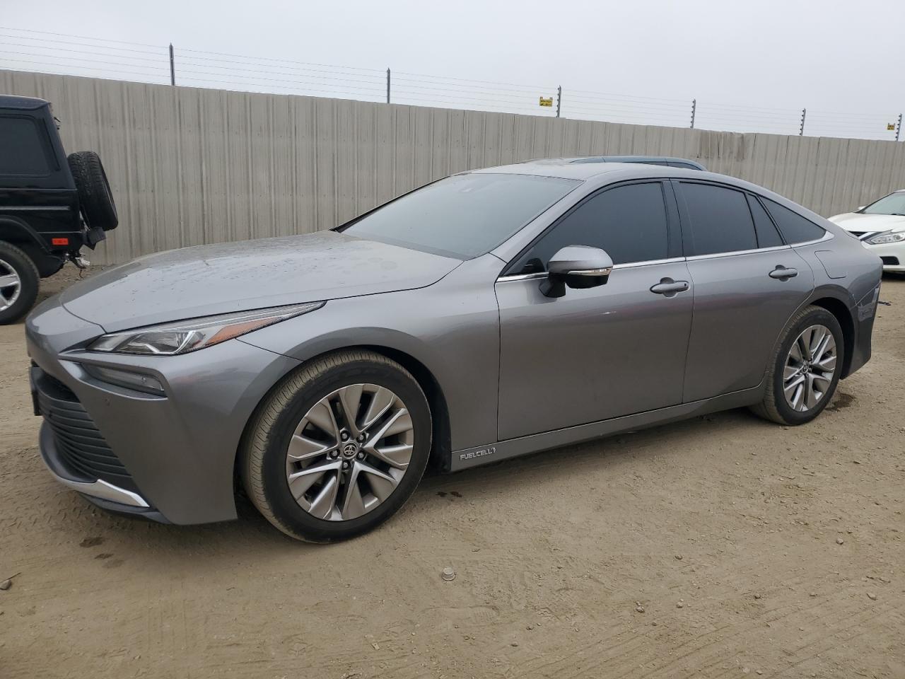 TOYOTA MIRAI XLE  *JTDAAAAA8PA007992*