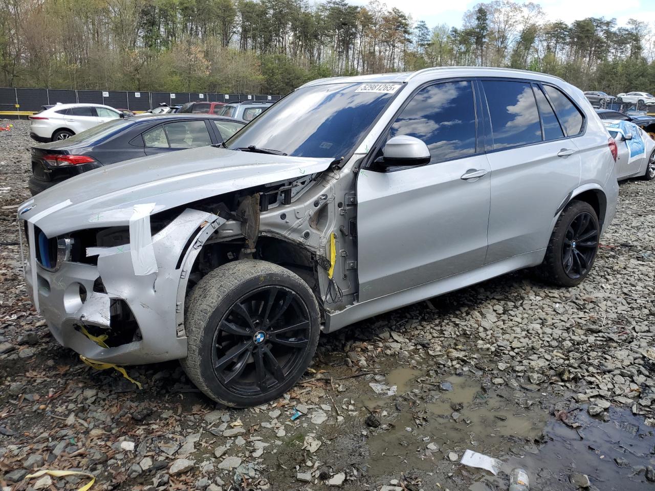 BMW X5 XDRIVE3  *5UXKR0C58H0U50270*