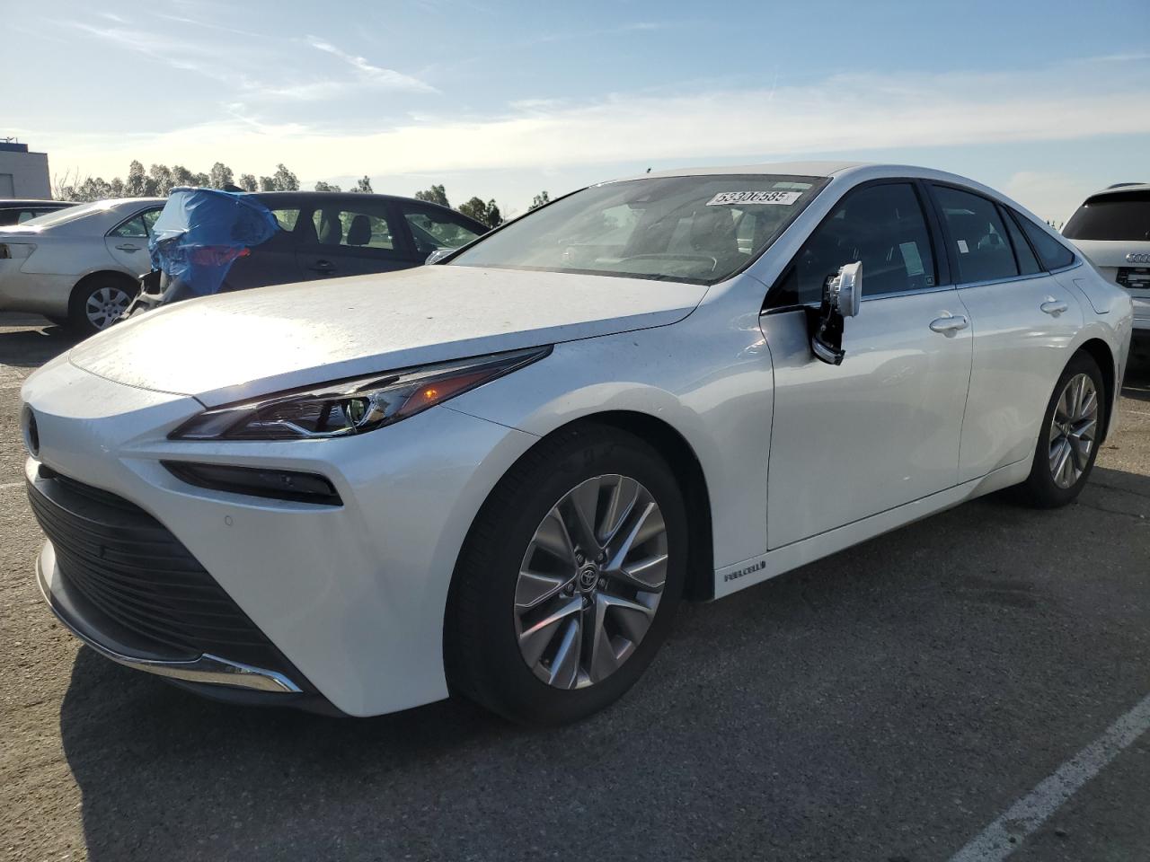 TOYOTA MIRAI XLE  *JTDAAAAA0PA011292*