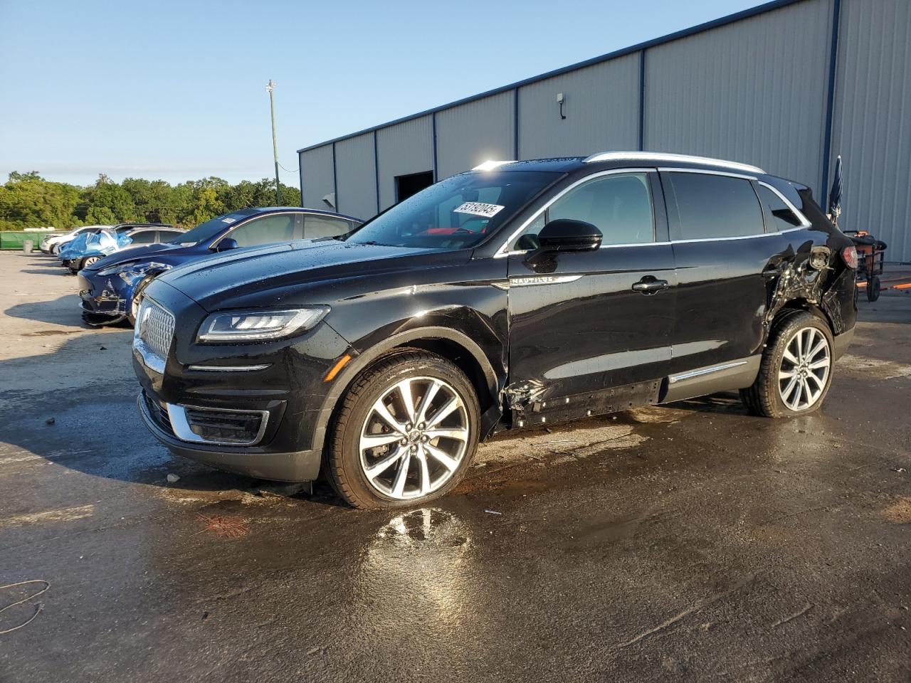 vehicle photo