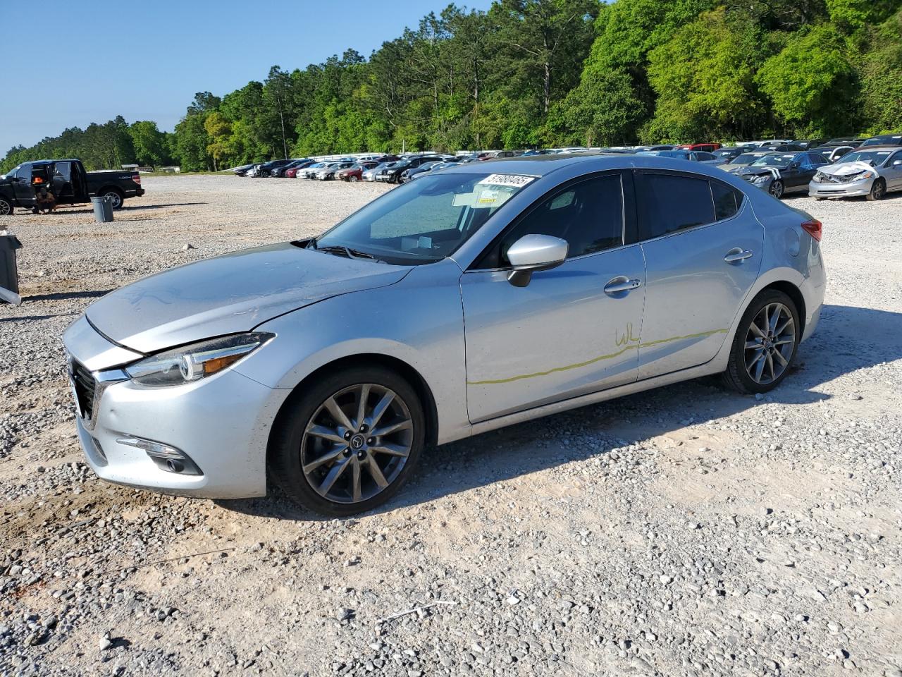 MAZDA 3 GRAND TO  *3MZBN1W33JM161729*