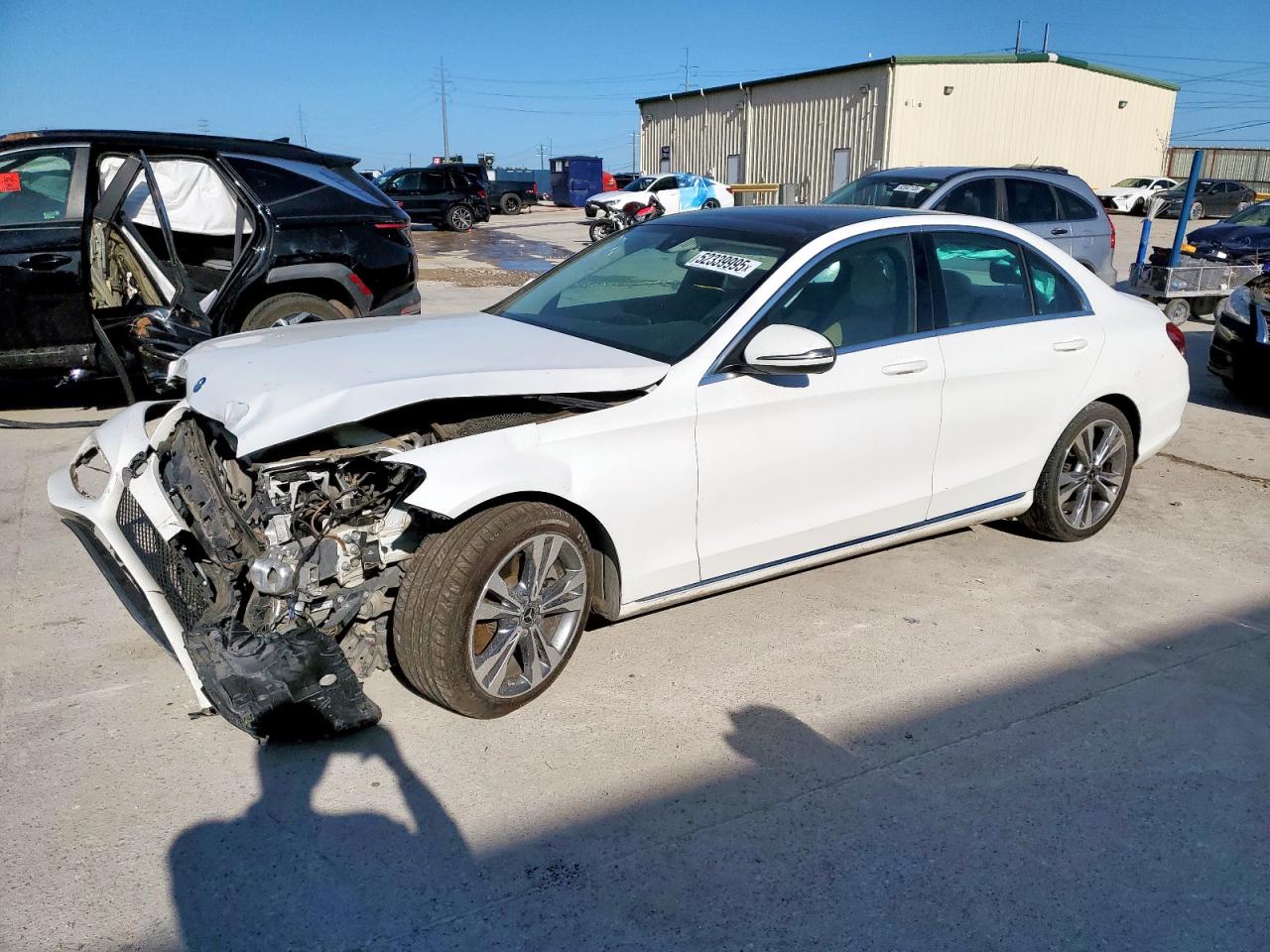 MERCEDES-BENZ C-CLASS C 300  *55SWF4JB2HU231297*