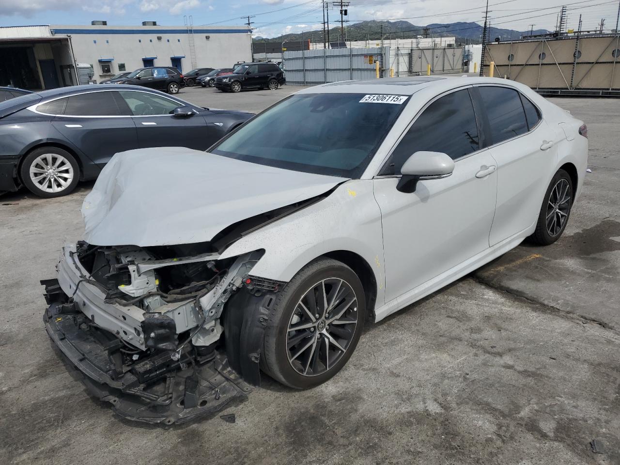 vehicle photo