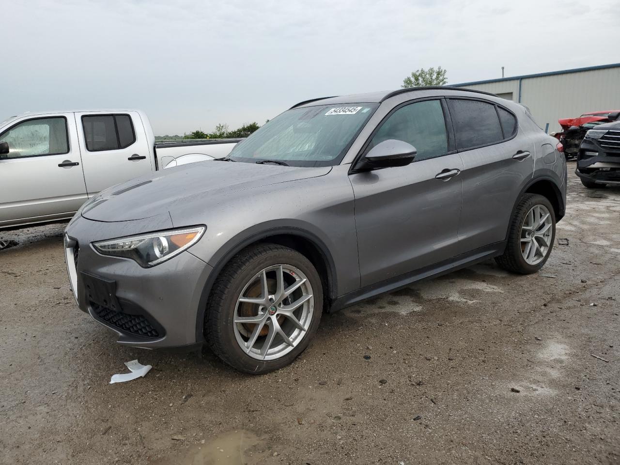vehicle photo