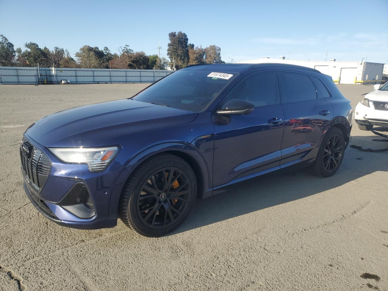 AUDI E-TRON CHR   *WA1VABGE8NB041160*