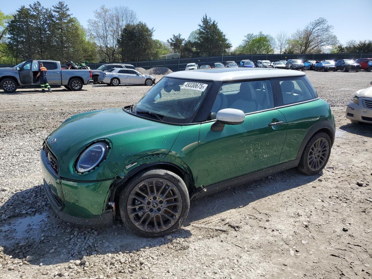 vehicle photo