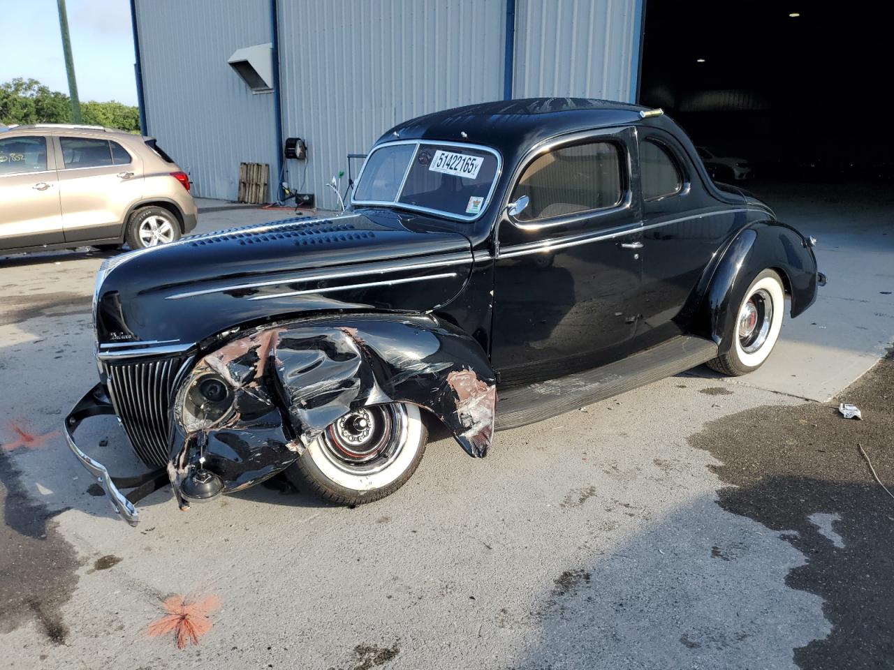 FORD CUSTOM DELUXE  *185020814*