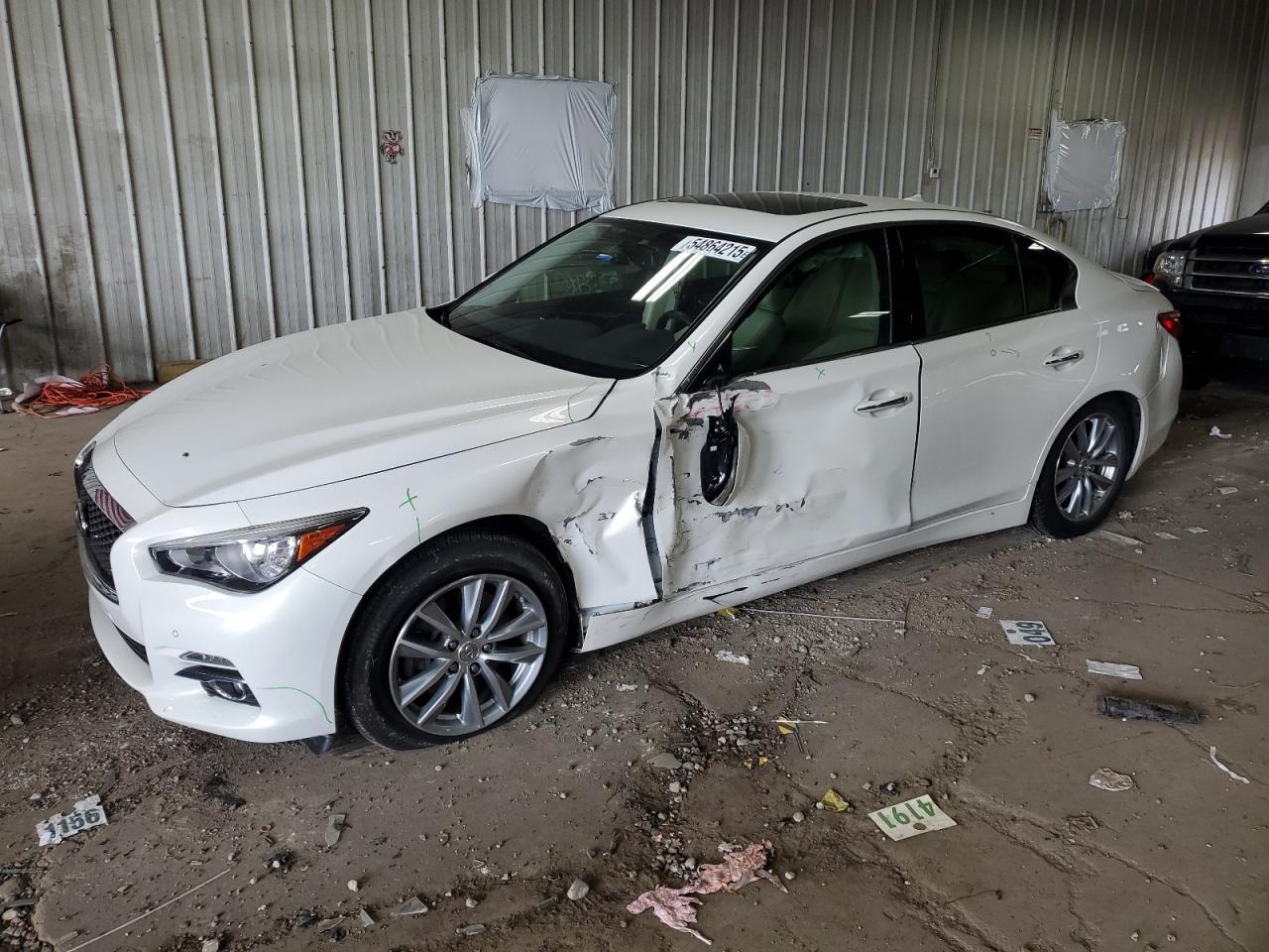 INFINITI Q50 BASE  *JN1BV7AR1FM422556*