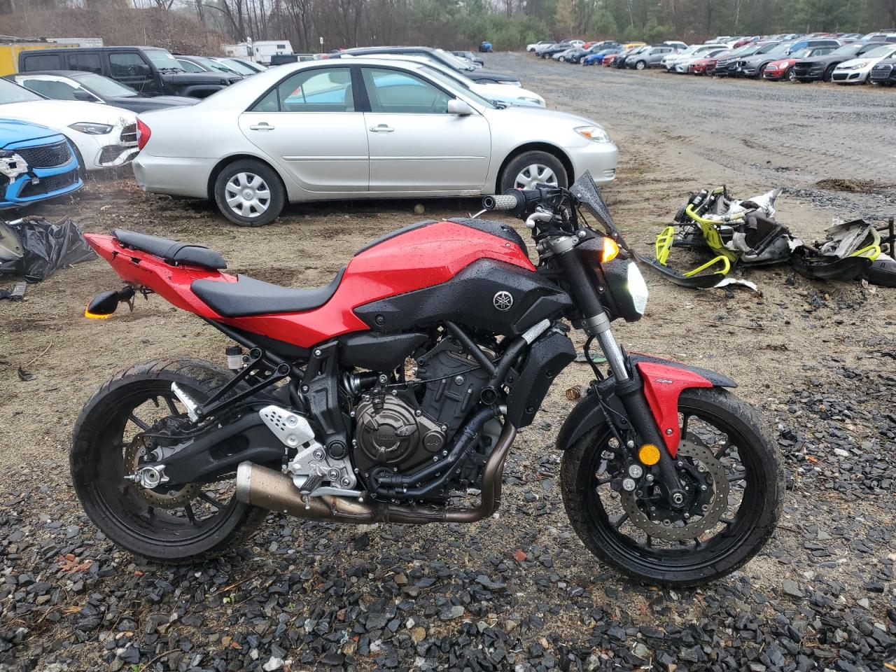 YAMAHA FZ-07/09 FZ07A  *JYARM20E5HA000418*