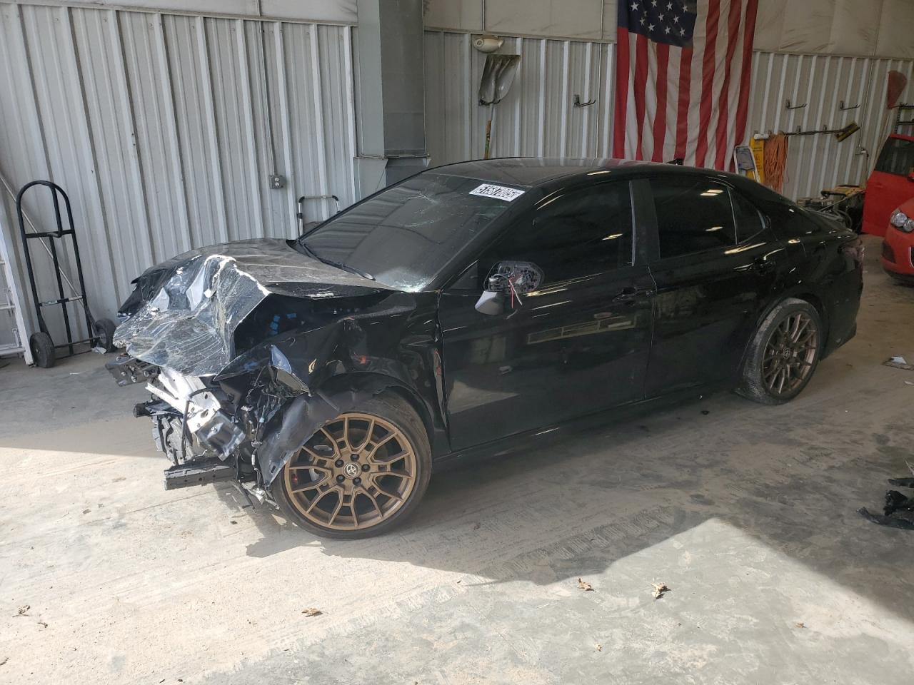 TOYOTA CAMRY SE N  *4T1T11AK3PU164549*