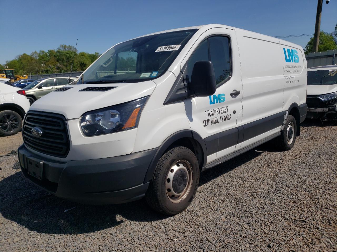 vehicle photo