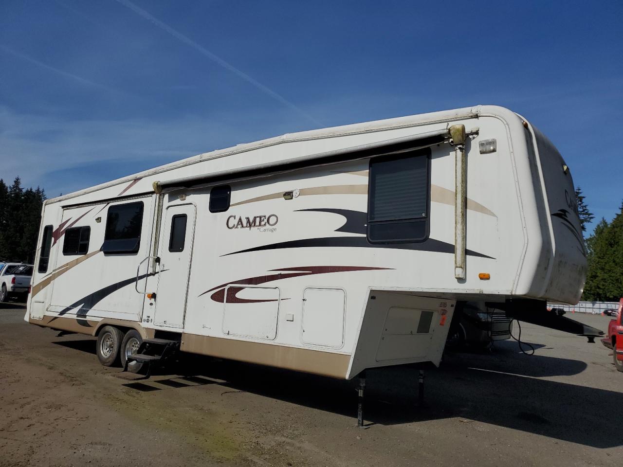 OTHER 5TH WHEEL   *16F62E5R071A08096*