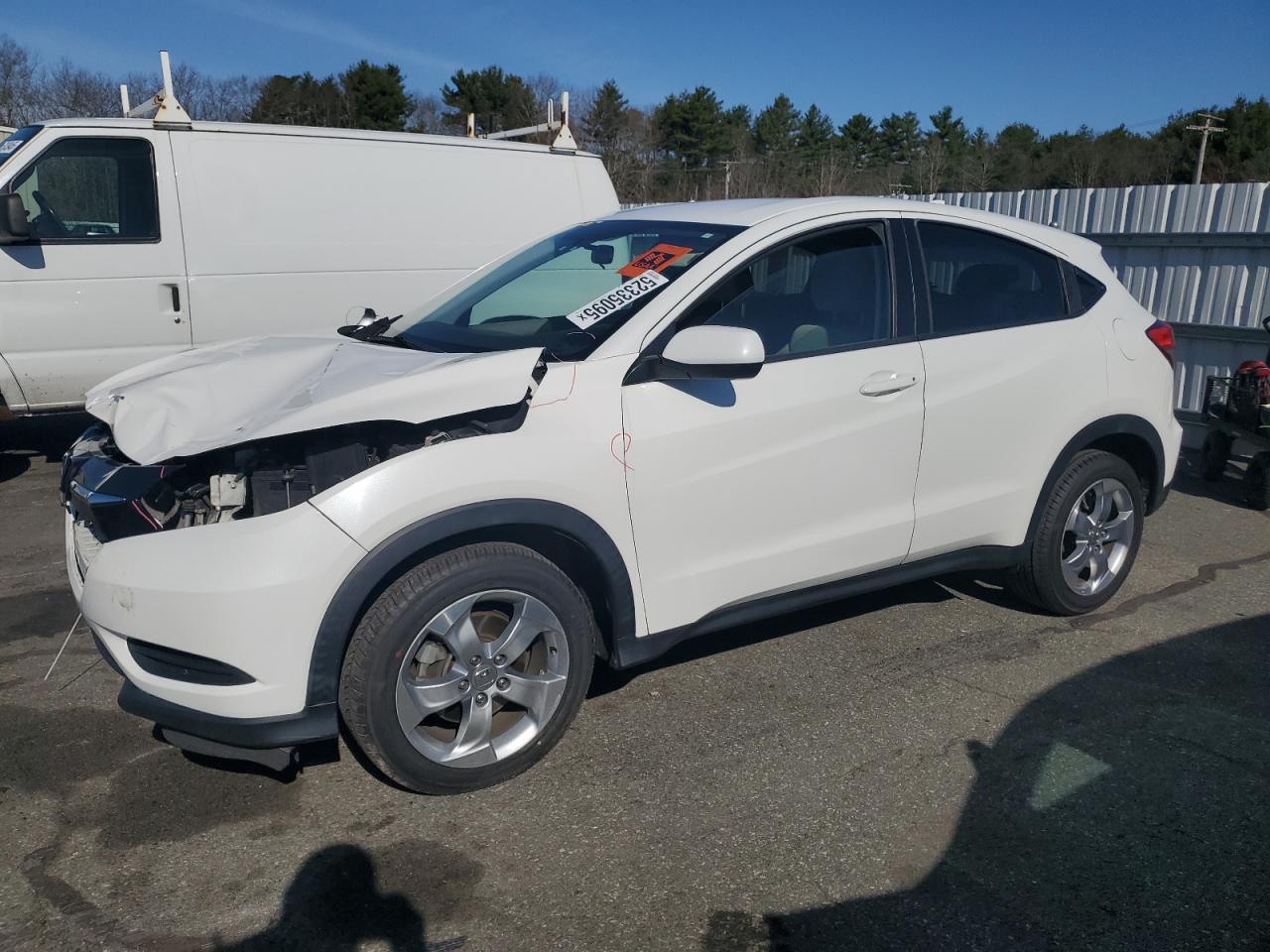 HONDA HR-V LX  *3CZRU6H36JM729884*