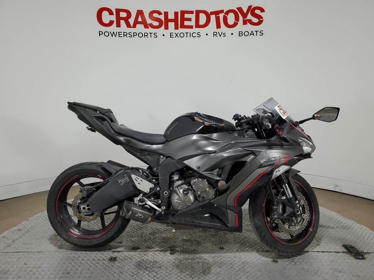 KAWASAKI ZX636 K   *JKBZXJH1XPA015010*