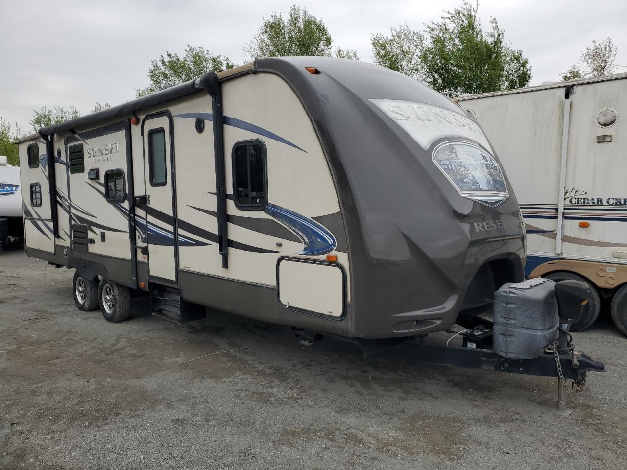 CROSSROADS SUNSET   *4V0TC282XDB021945*