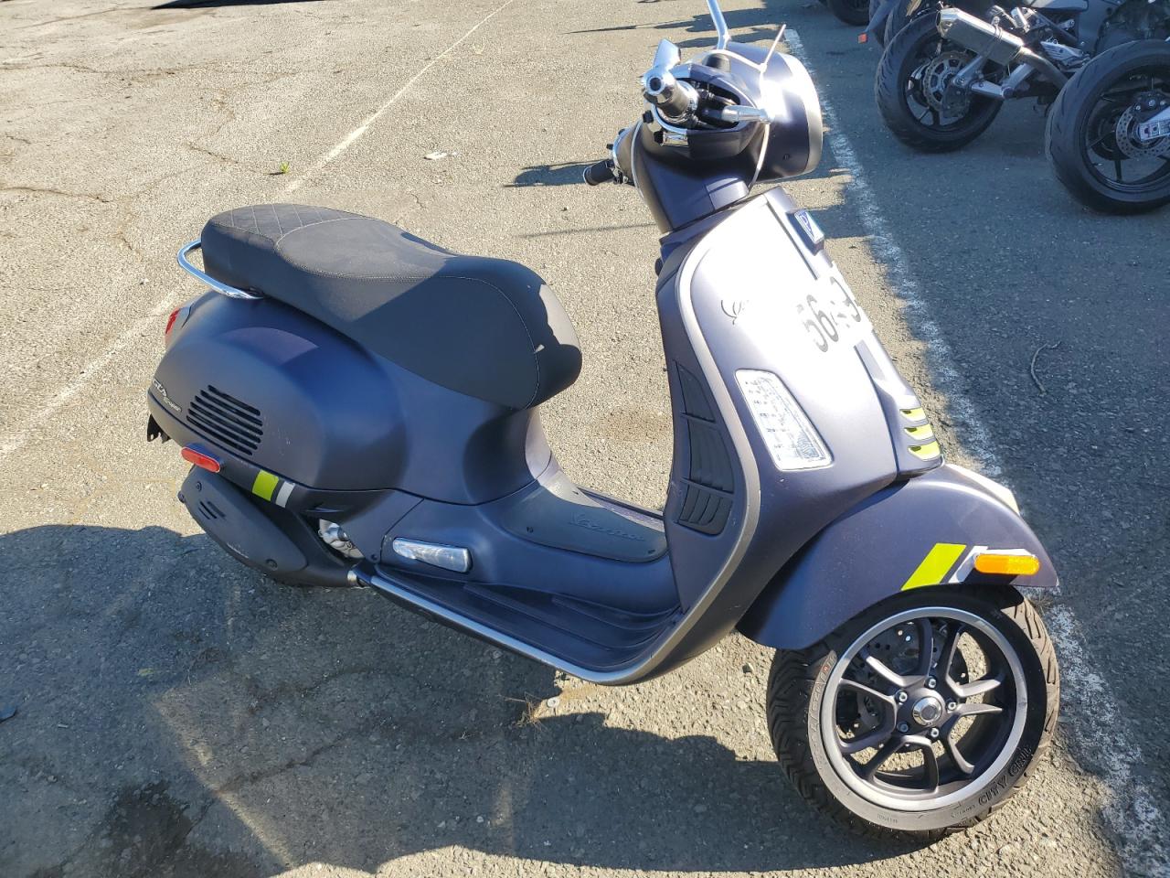 VESPA GTS/SEI GI   *ZAPMD39M2R5300442*