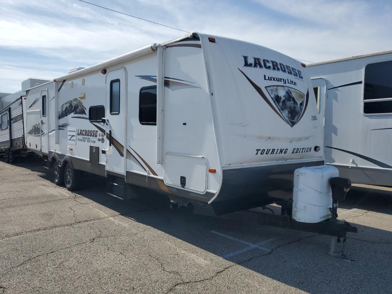 WILDWOOD LACROSSE   *5ZT2LCXB1DB003488*