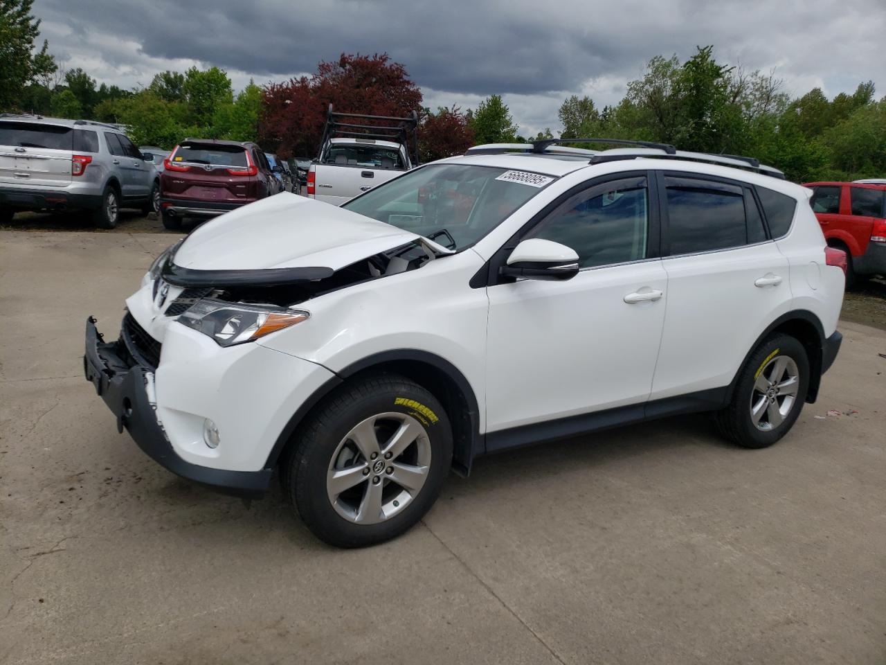 TOYOTA RAV4 XLE  *2T3RFREV9FW299457*