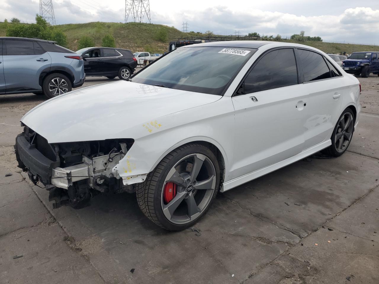 vehicle photo
